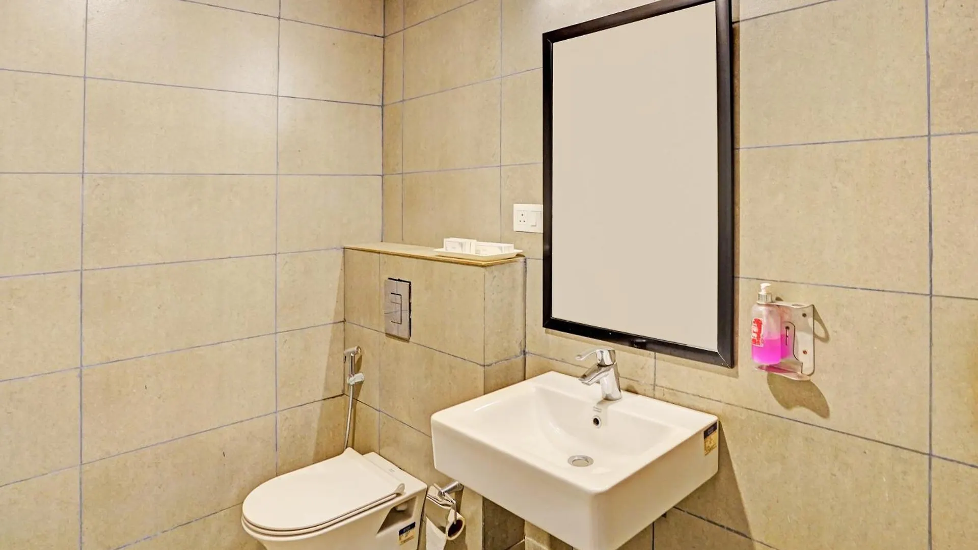 Townhouse Pantao Stays Gurgaon 4*,  Hindistan