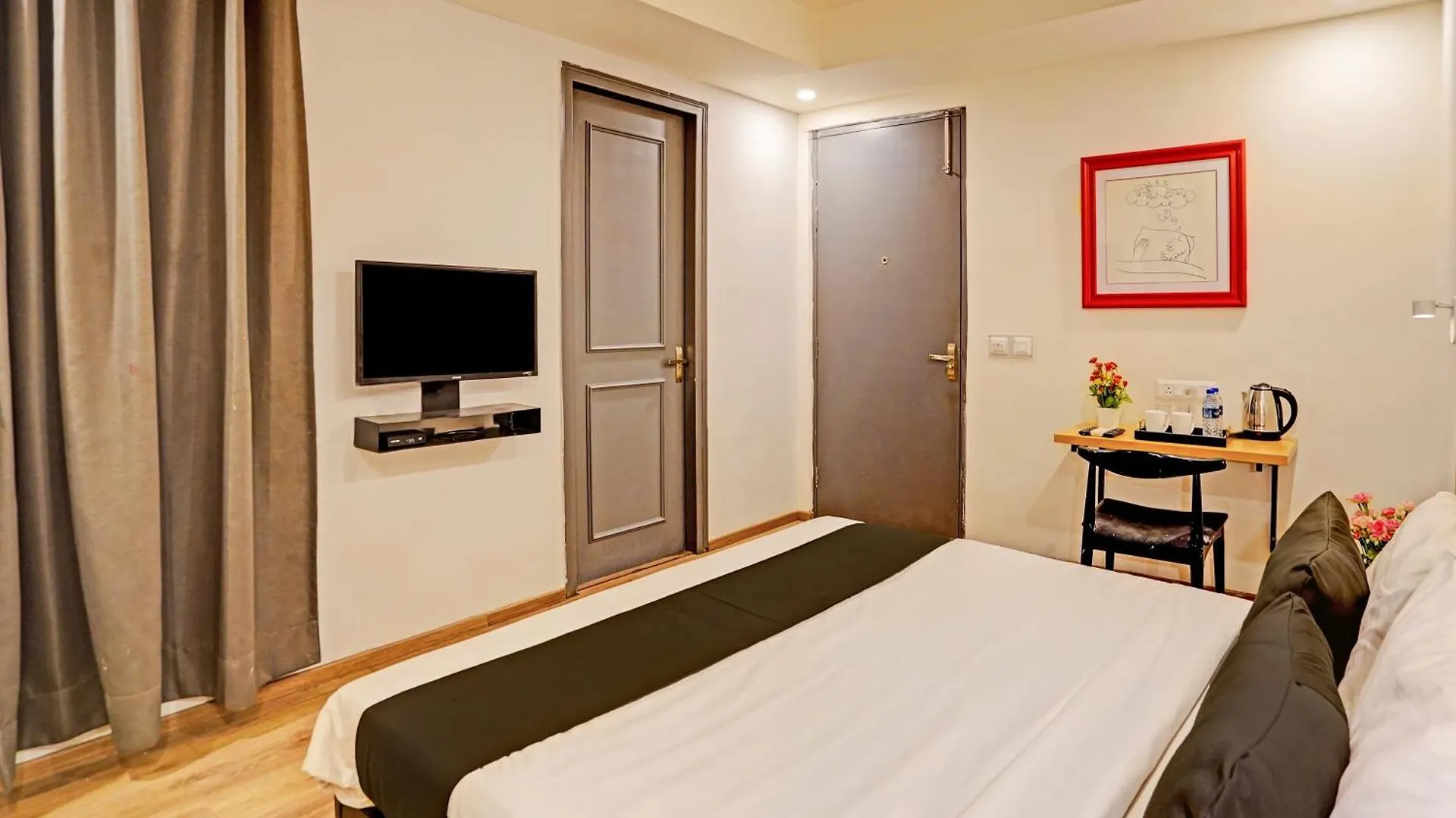 Otel Townhouse Pantao Stays Gurgaon