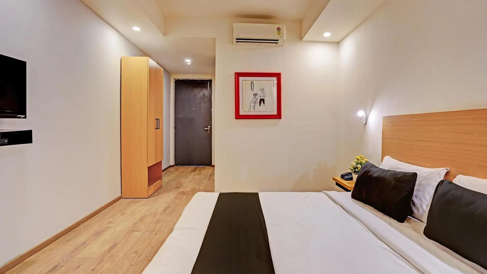 Townhouse Pantao Stays Gurgaon 4*,